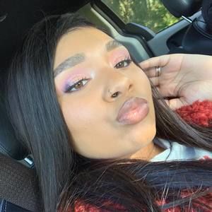 Meet your Posher, Natajua